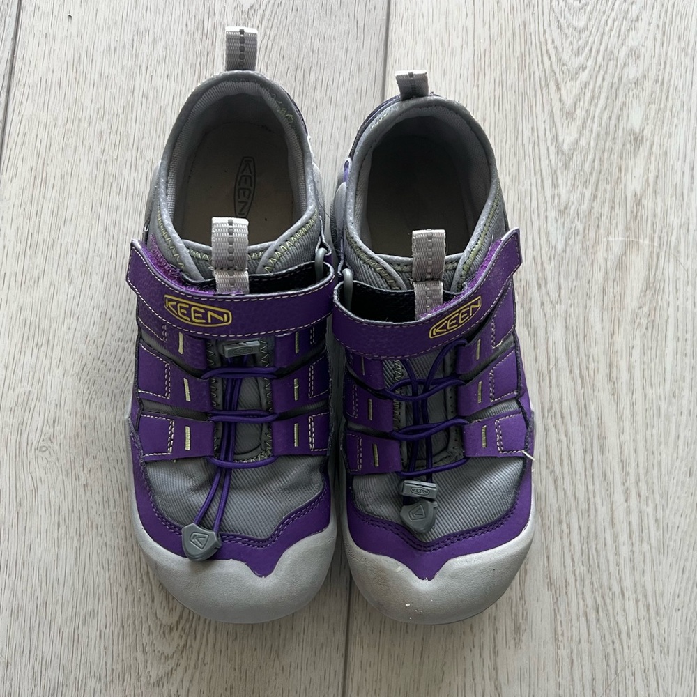 Keen Kids' Knotch Hollow Sneaker Sandal Purple Size 3 EU 35 - Picture 2 of 9